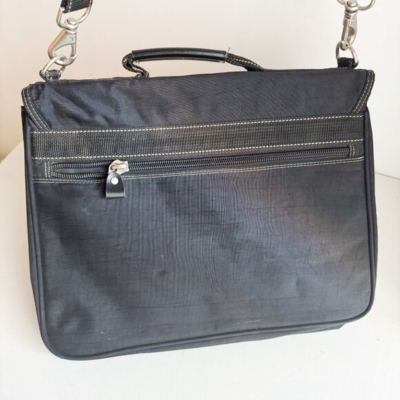 Vintage GUESS Nylon Large Spellout Book Messanger Bag - Picture 3 of 5